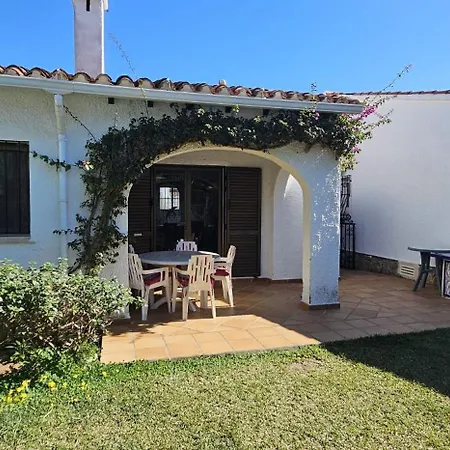Nueva Playa Semesterbostad