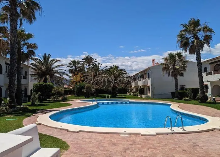 Nueva Playa Holiday home *